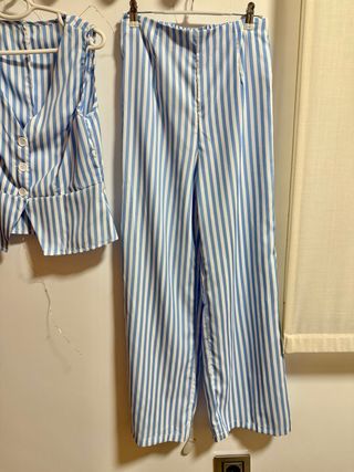 Conjunto chaleco y pantalón rayas