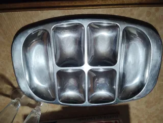 Bandeja metálica para aperitivos