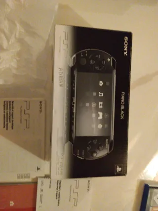 Caja PSP Piano Black Sony