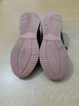 Zapatillas deportivas Boomerang negras y rosas