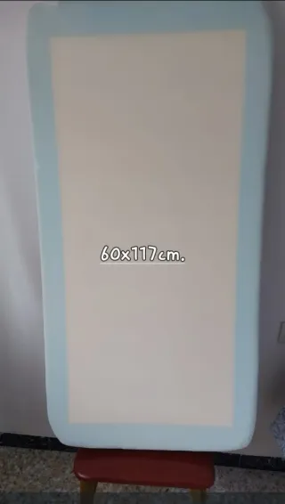 Cuna de madera para bebé