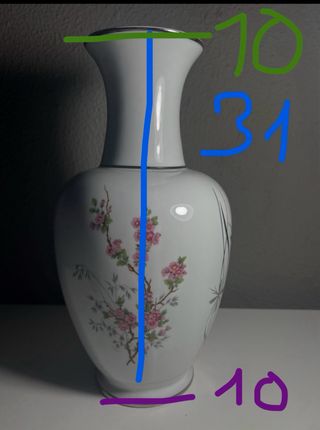 Jarrón porcelana flores rosas y bambú