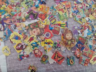 Lote 650 cromos troquelados