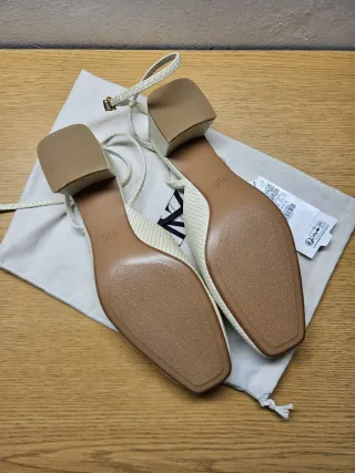 Sandalias Zara efecto piel de serpiente