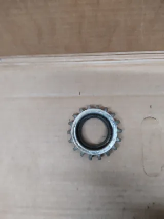 Rosca escape BMW R65 R45