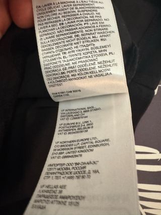 Camiseta The North Face Negra Talla L