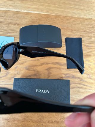 Occhiali da sole Prada neri