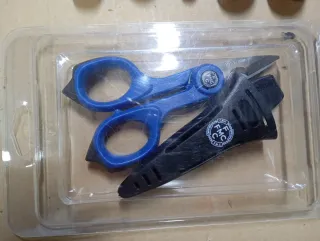 Alicates Knipex, Destornilladores Wiha y Tijeras