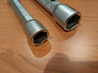 2 Llaves Tubo Hexagonal ACESA 16/17 y 20/22