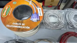 Lote de cables para electrónica.