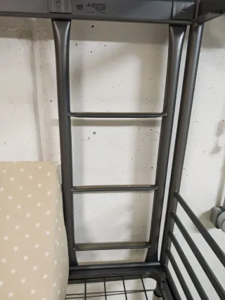 Litera Metálica Ikea Gris