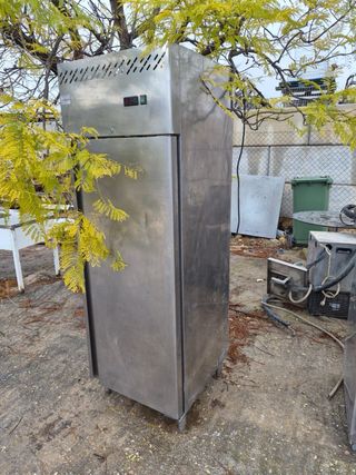 Lote de maquinaria industrial