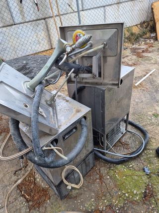 Lote de maquinaria industrial