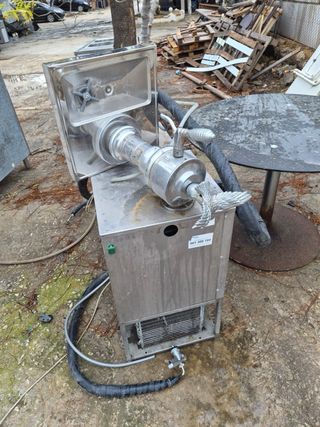 Lote de maquinaria industrial