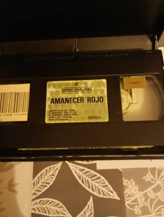 Película Amanecer Rojo (CULTO) en VHS