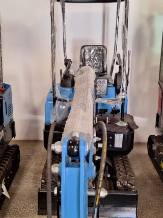 Miniexcavadora 1500 kg