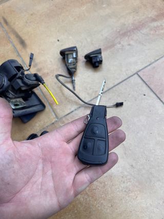 Bombines y Llave Mercedes