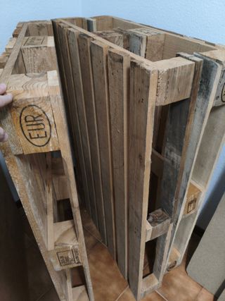 Palets de madera y tableros aglomerado