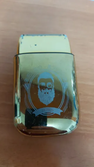 Afeitadora Retro Razor Dorada