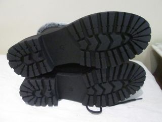 BOTINES DE MUJER COLOR NEGRO NUMERO 39 MARCA TEX