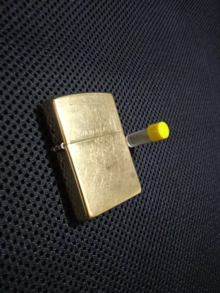Accendino Zippo in Ottone Massiccio