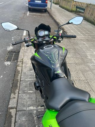 Kawasaki Z750R 2012    106cv
