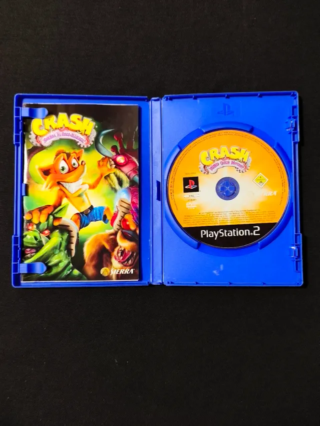 Crash Guerra al Coco Maniaco. PlayStation 2.