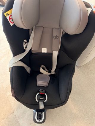 Silla coche gb Vaya 2 i-Size, en perfecto estado