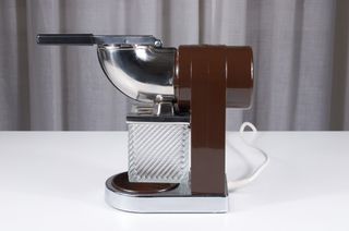 Tritaghiaccio Quick Mill anni '50 con scatola