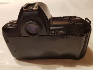 Fotocamera Nikon F801 + custodia subacquea Nexus