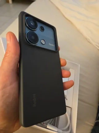 Xiaomi Redmi Note 13 Pro