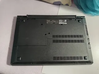 Portátil Lenovo 15,6 i5 | 8GB RAM | SSD 240GB