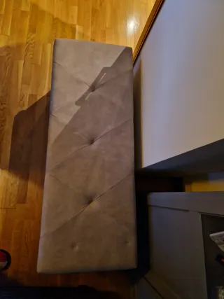 Arcón de madera para habitación