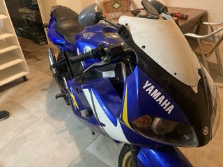 Yamaha TZR 2011 Azul