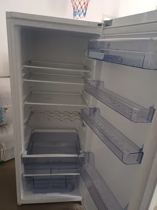 Nevera Beko Blanca