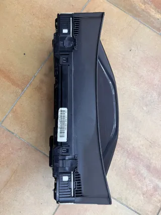 Cuadro de instrumentos Mercedes