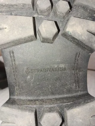 Botines Stradivarius negros