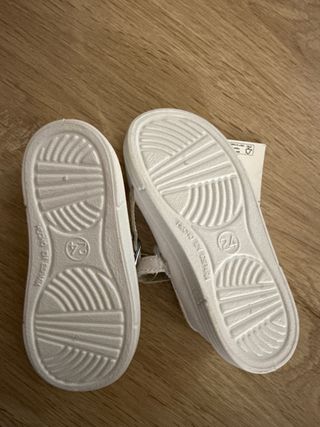 Zapatos niña talla 24