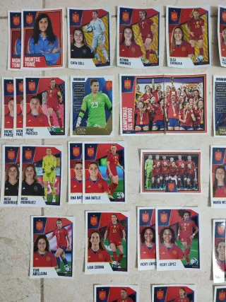 93 Cromos Selección Española Masculino y Femenino