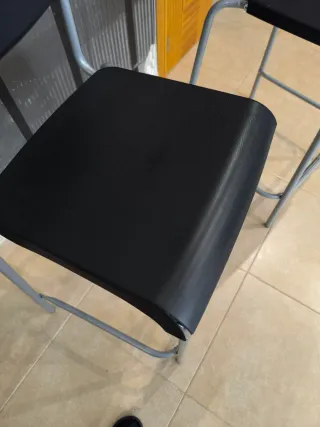 Juego de 2 Sillas Altas Metal y Plástico