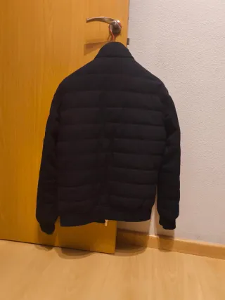 Cazadora acolchada Zara azul Talla M