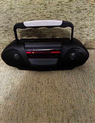 Radio Portátil FM Vintage Sin Estrenar