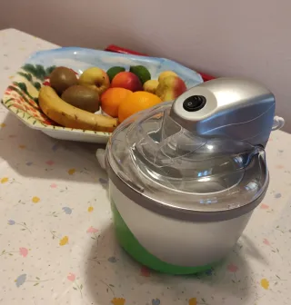 Gelatiera 1L Nuova Mai Usata
