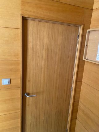 Puertas, cocinas, armarios , suelos de Madera