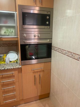 Puertas, cocinas, armarios , suelos de Madera