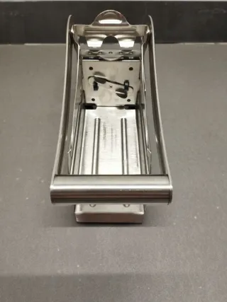 Cortador de patatas metal y plástico