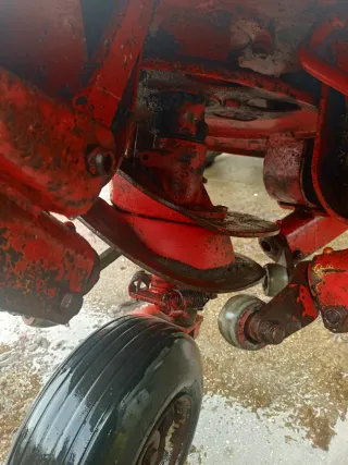 Rastrillo hilerador/estendedor BATLLE