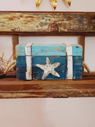 Caja de madera decorativa estilo náutico