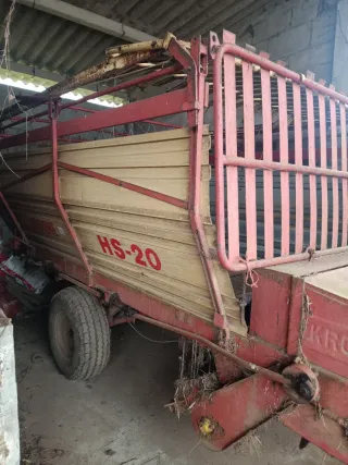 Autocargador Krone HS-20
