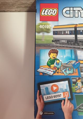 LEGO 60197 Tren de Pasajeros